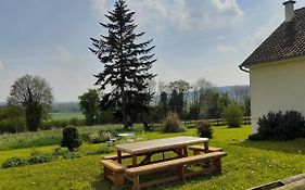 Gite Cottage Chaleureux En Pleine Campagne Vue Sur Les Monts Et Forets Et Le Chateau De Carrouges